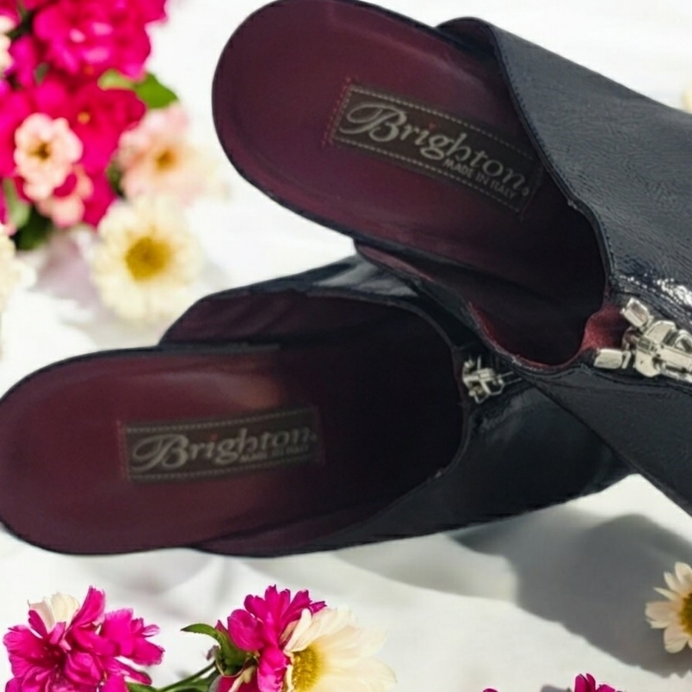 Brighton Vintage woman's size 9M. These are very shinny Patten leather. - Picture 4 of 6
